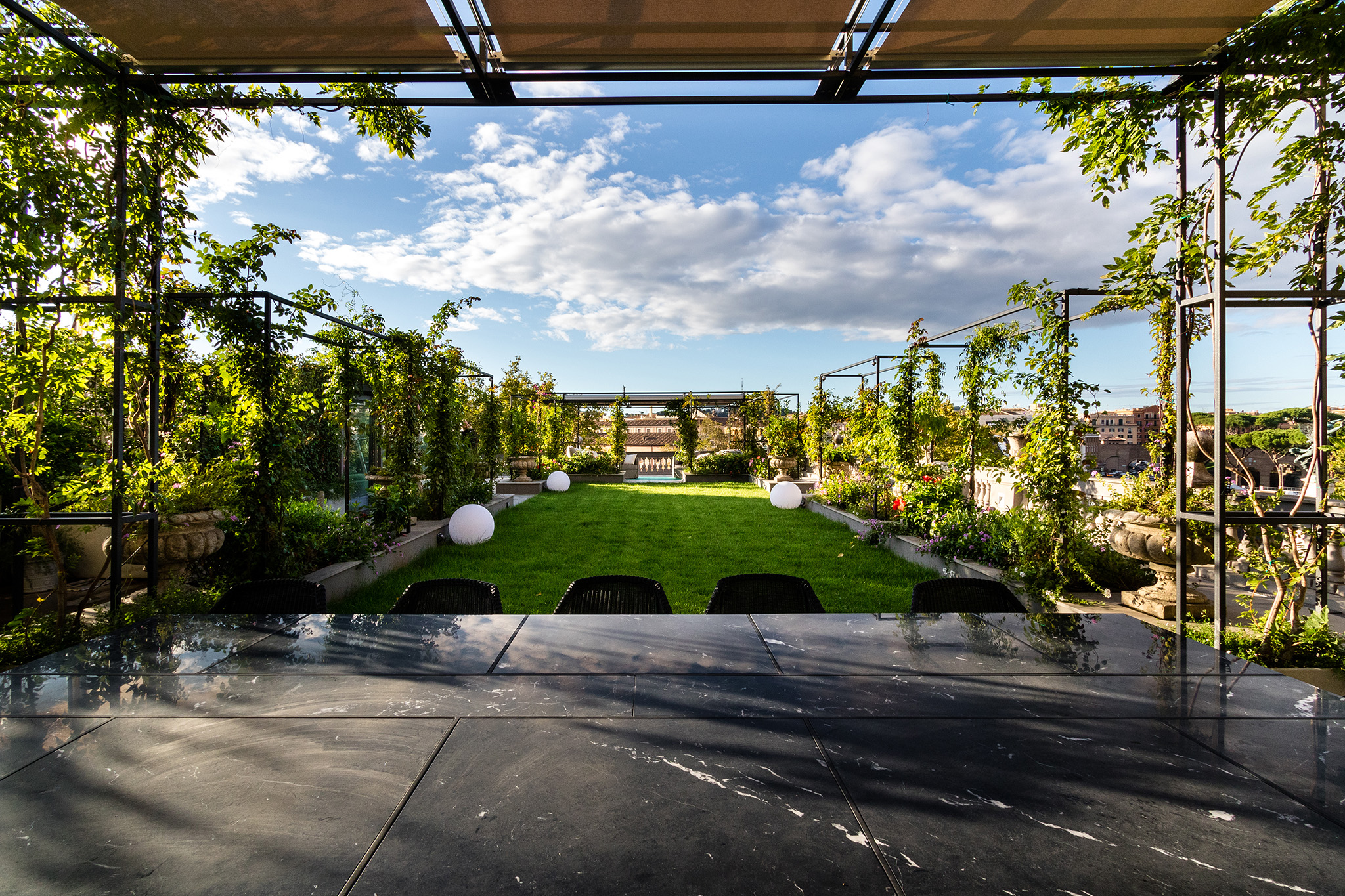 Bevilacqua Architects – Roof Garden at the heart of Rome