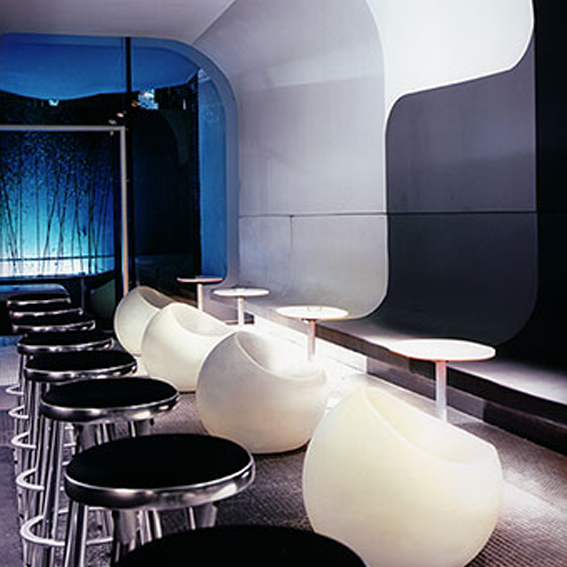 Leeser Glass Bar designed by Bevilacqua Architects